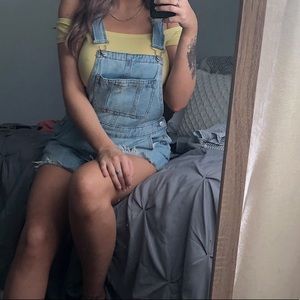 Yellow off the shoulder